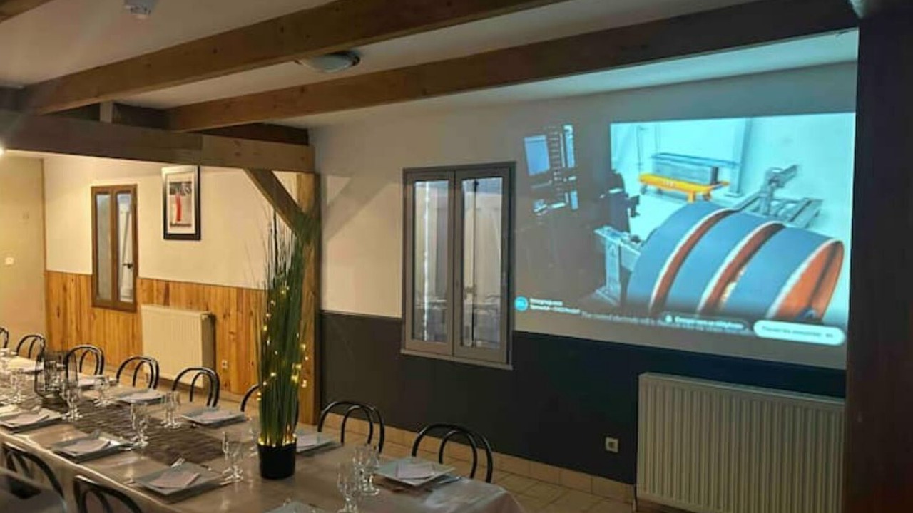 Photo of Others in Yvre-le-Polin