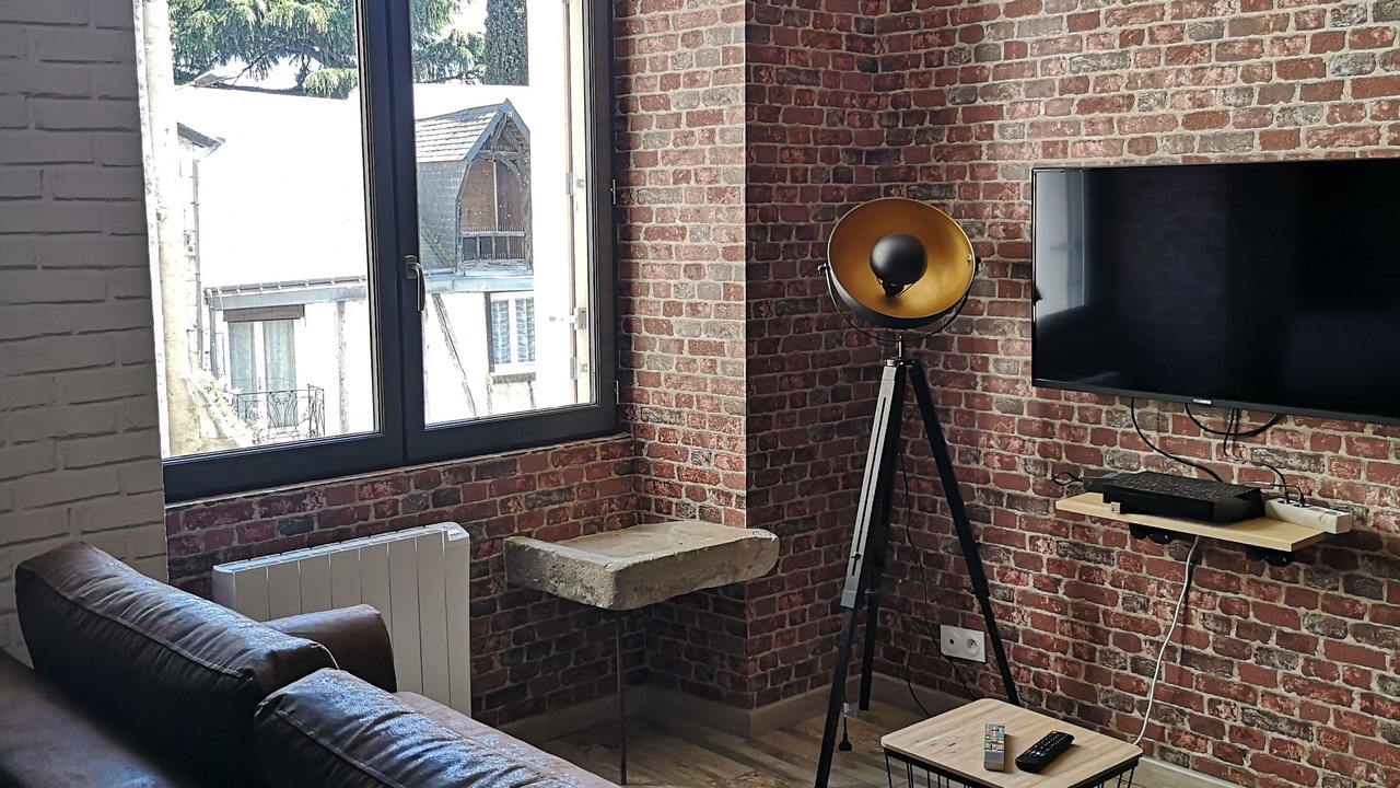 Photo of Livingroom in Chinon