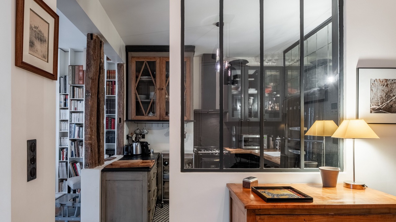 Photo of Kitchen in Villa Montmorency