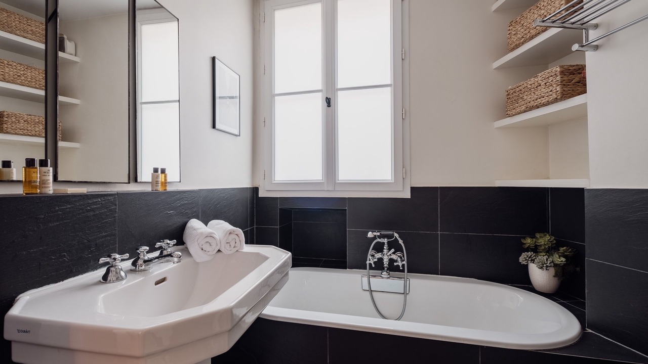 Photo of Bathroom in Villa Montmorency