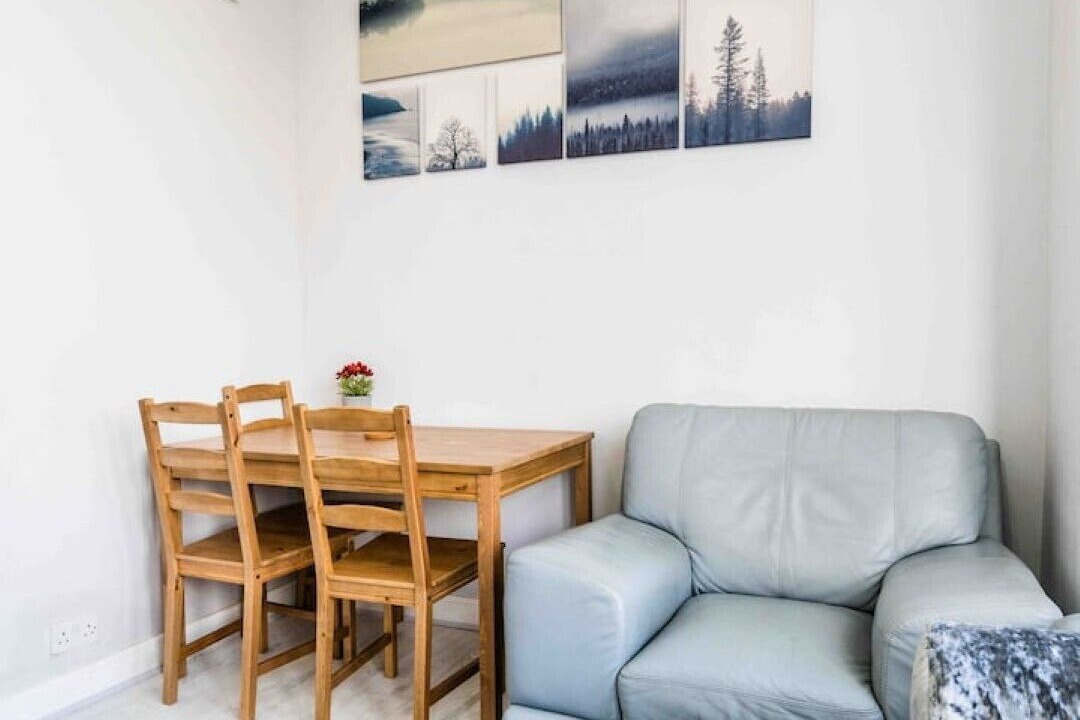 Photo of Livingroom in Moseley