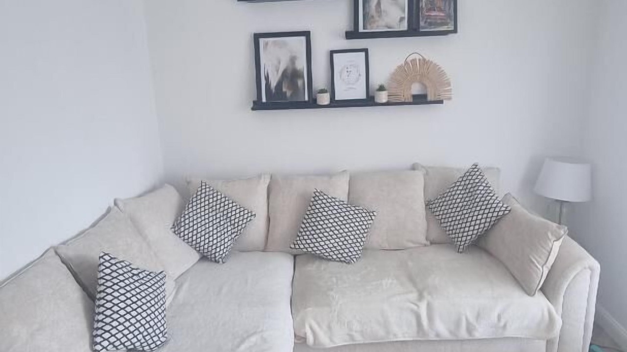 Photo of Livingroom in Wesham