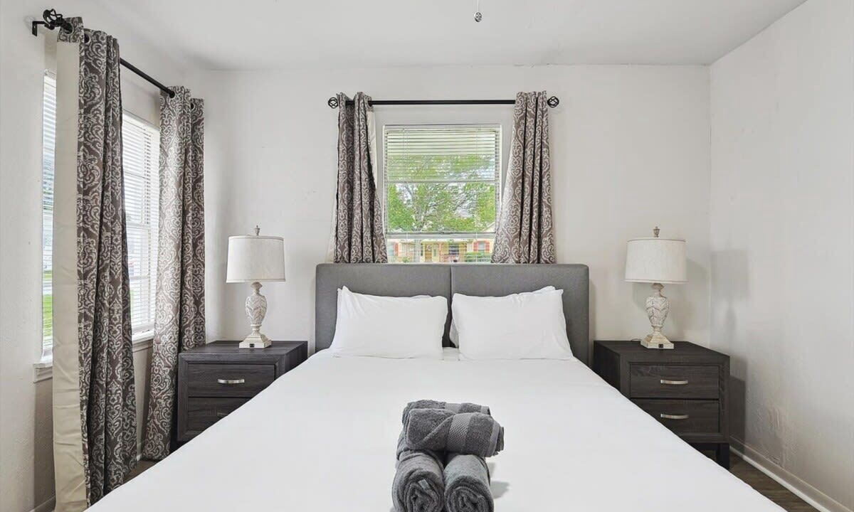 Photo of Bedroom in Azle