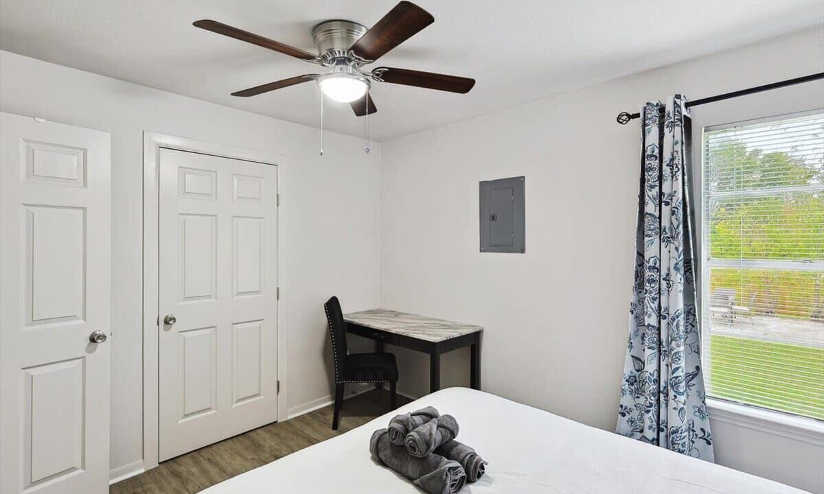 Photo of Bedroom in Azle