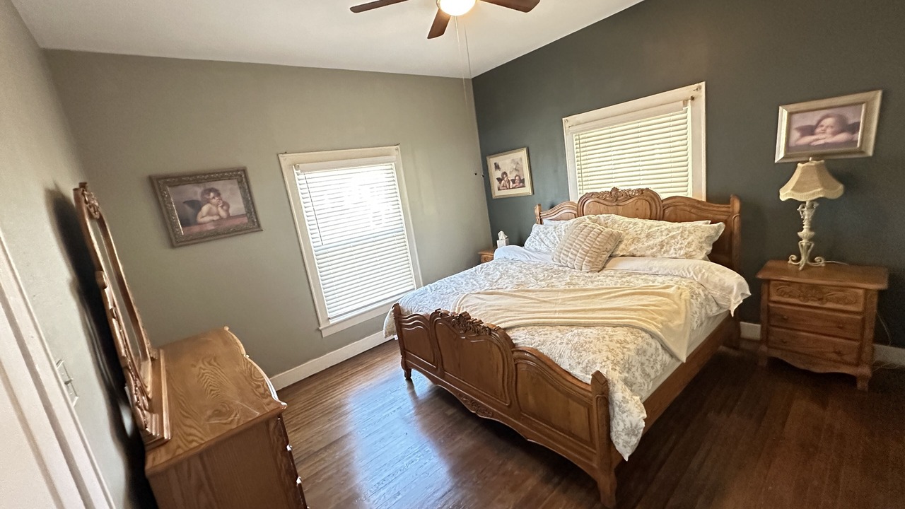 Photo of Bedroom in Roswell