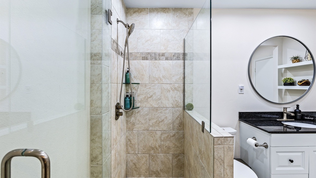 Photo of Bathroom in Willow Meadows/Willowbend Area