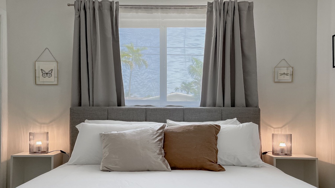 Photo of Bedroom in Coral Heights
