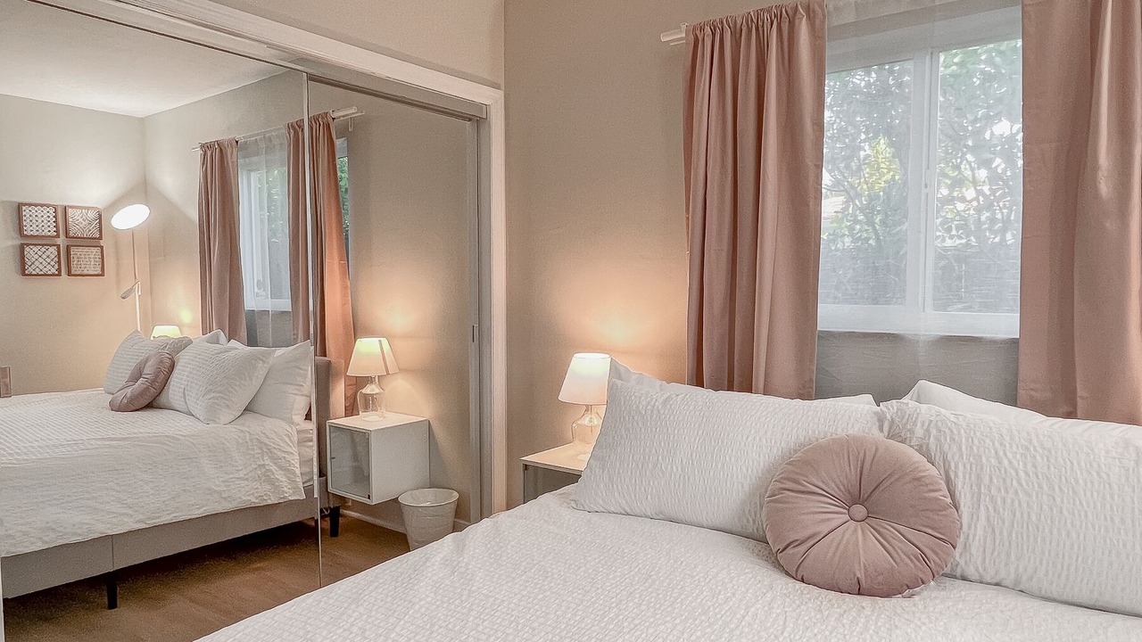 Photo of Bedroom in Coral Heights