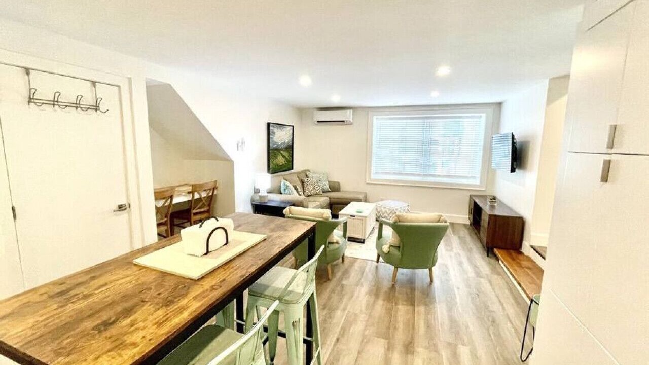 Photo of Livingroom in Meaford