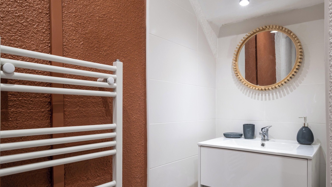 Photo of Bathroom in Capitole