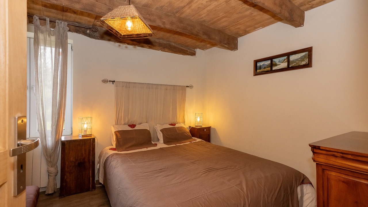 Photo of Bedroom in Saint-Jean-d'Avelanne