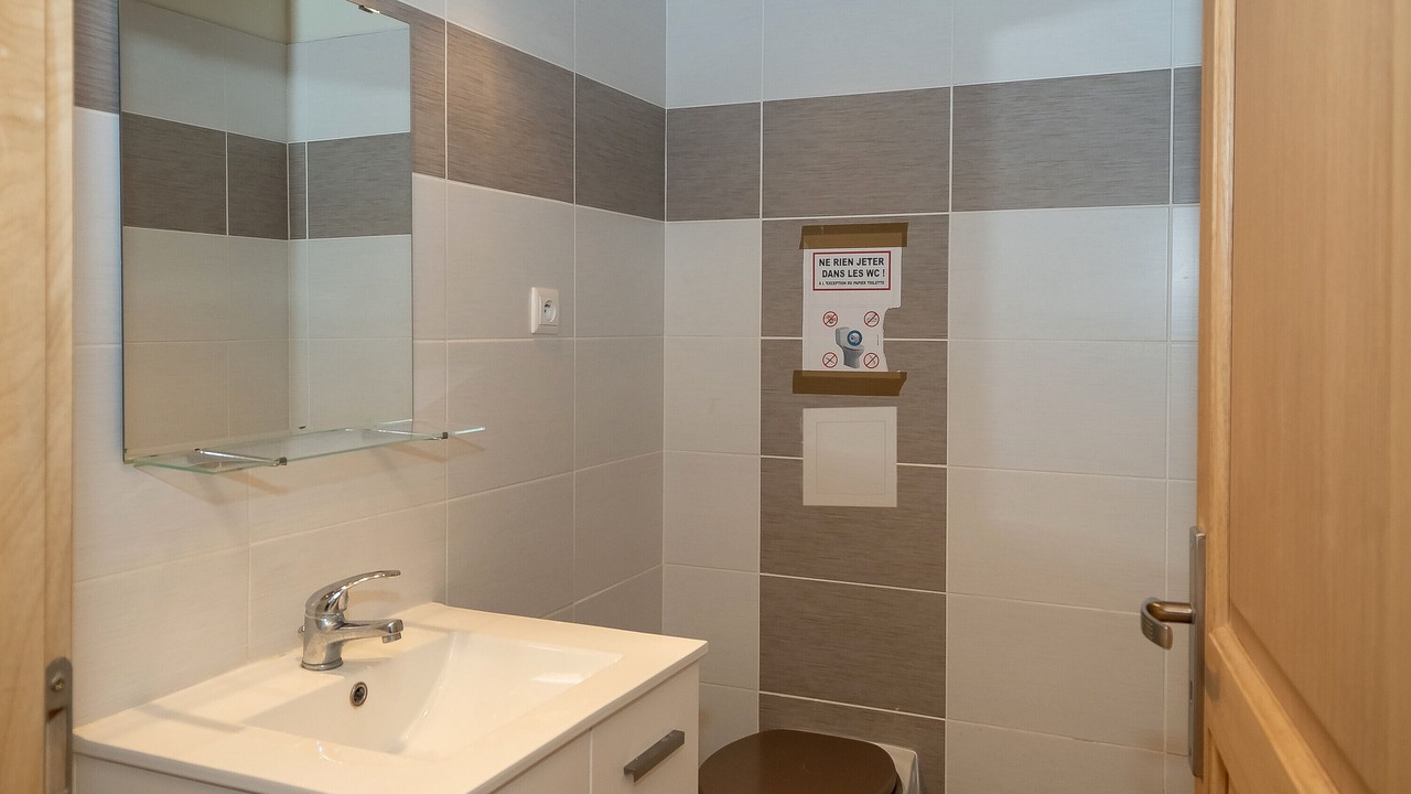 Photo of Bathroom in Saint-Jean-d'Avelanne