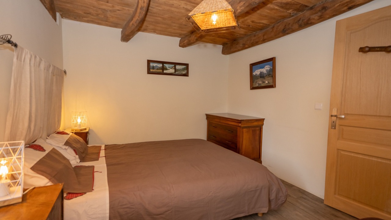 Photo of Bedroom in Saint-Jean-d'Avelanne