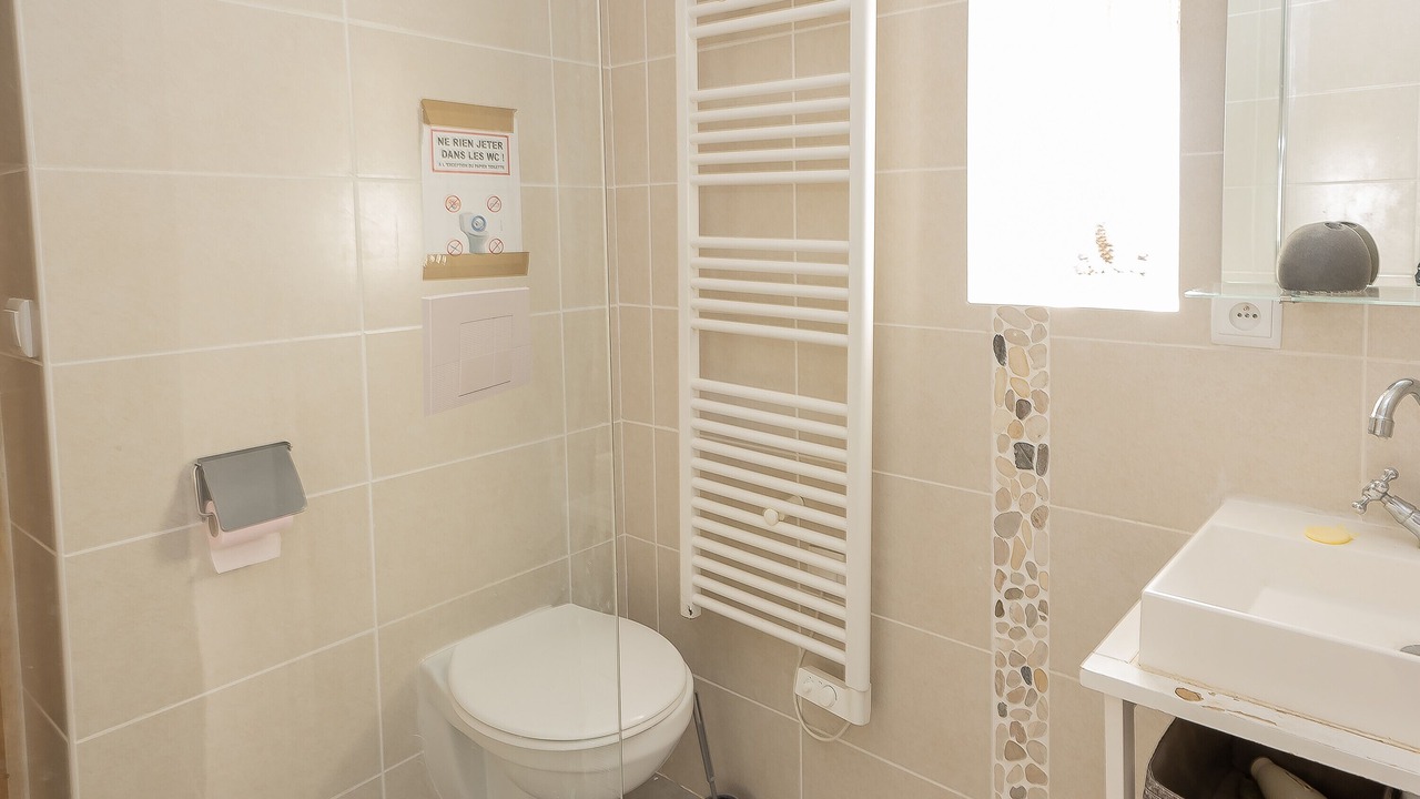 Photo of Bathroom in Saint-Jean-d'Avelanne