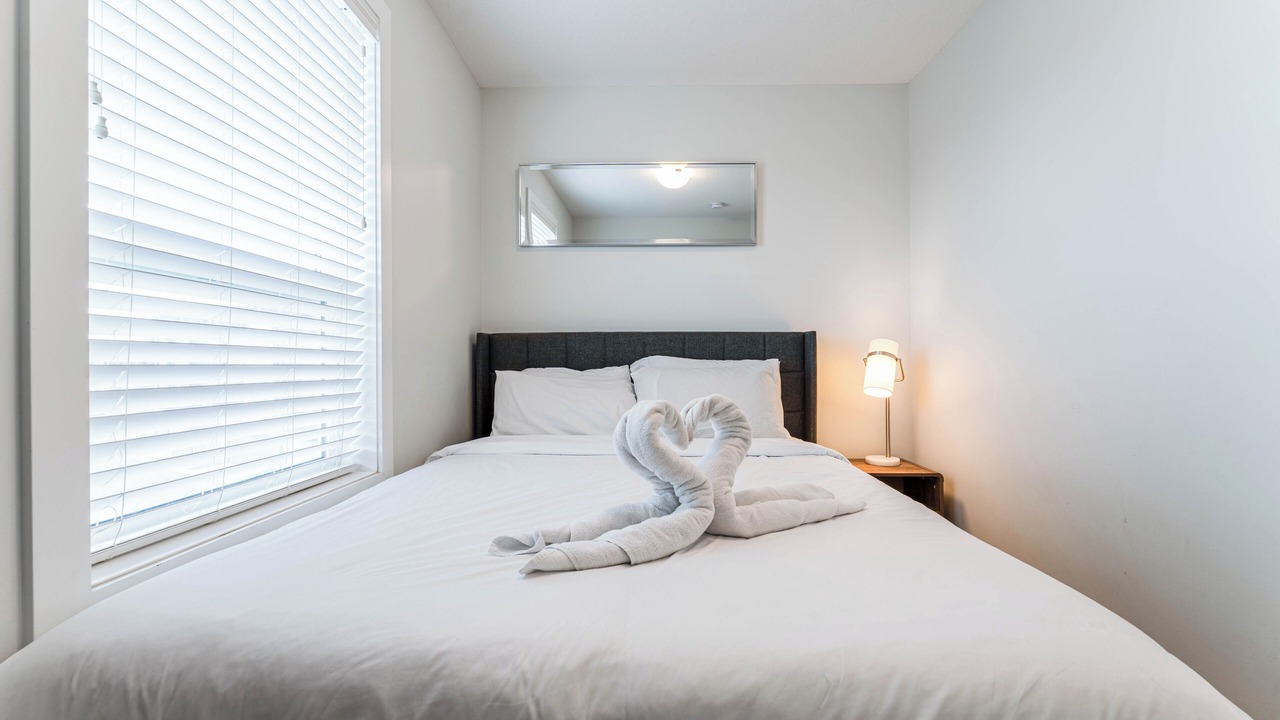 Photo of Bedroom in Evanston