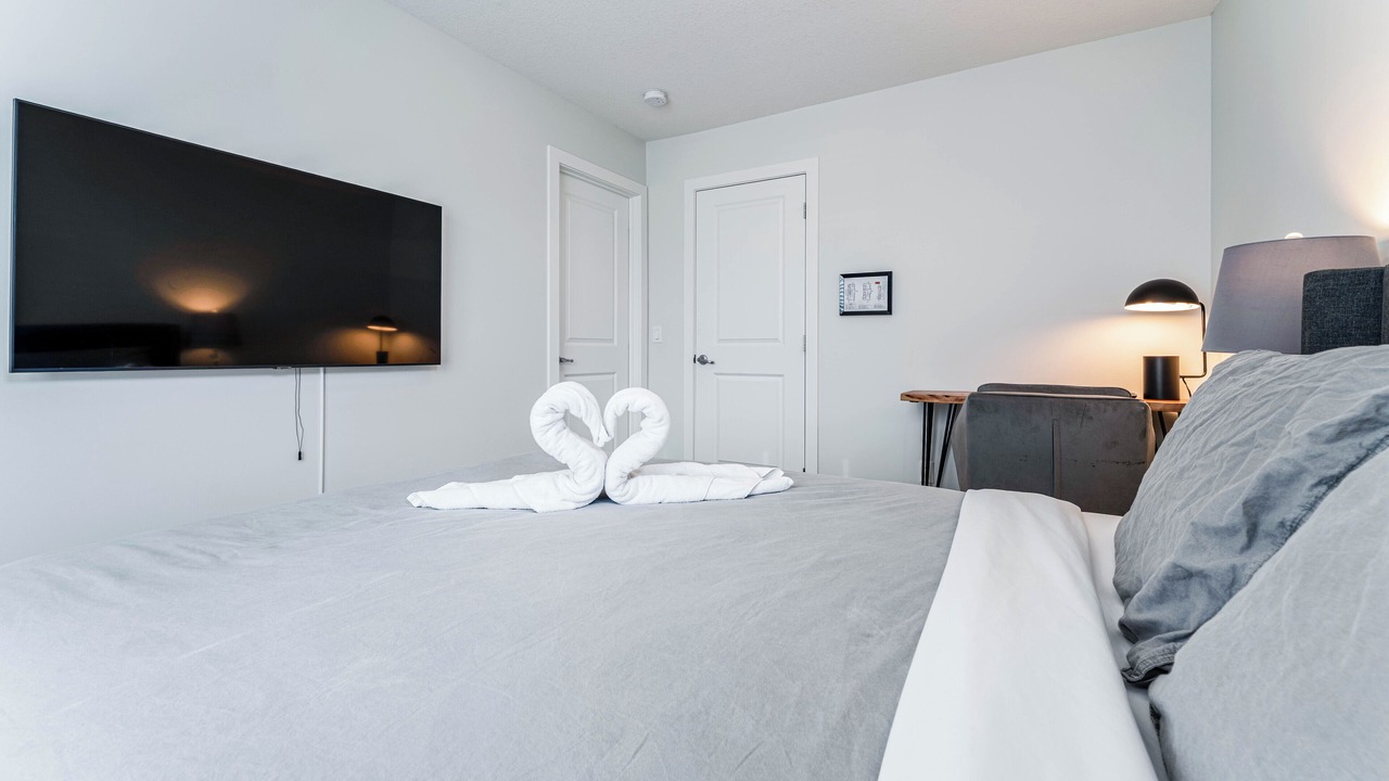 Photo of Bedroom in Evanston