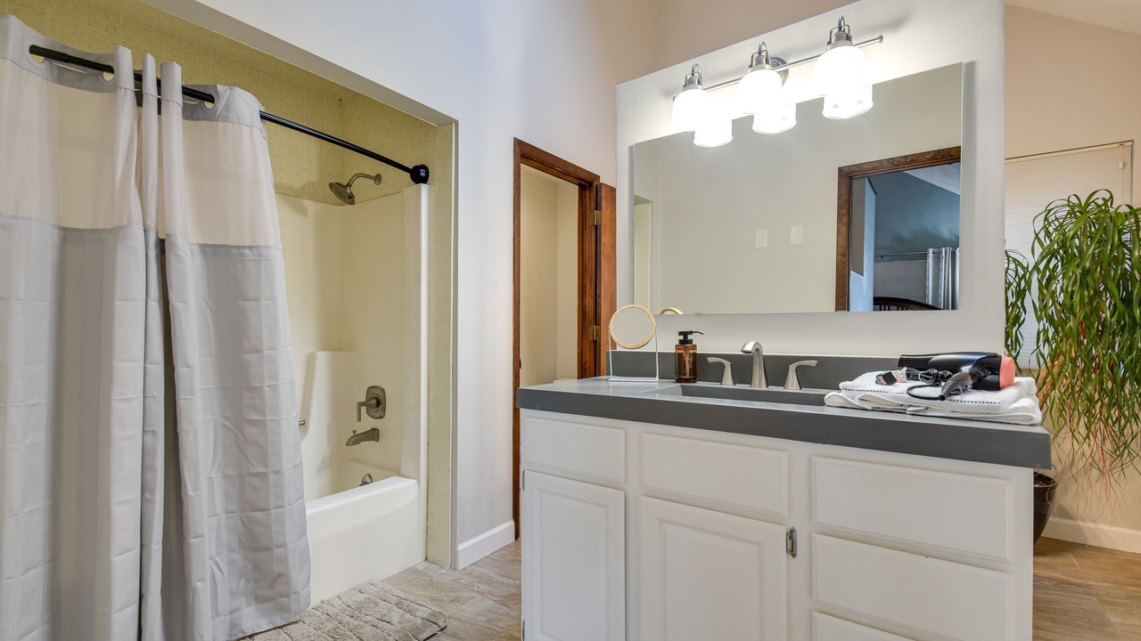 Photo of Bathroom in Bettendorf