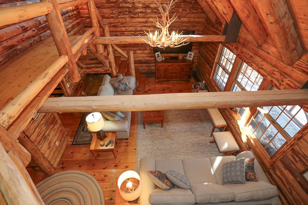 Photo of Livingroom in Northville