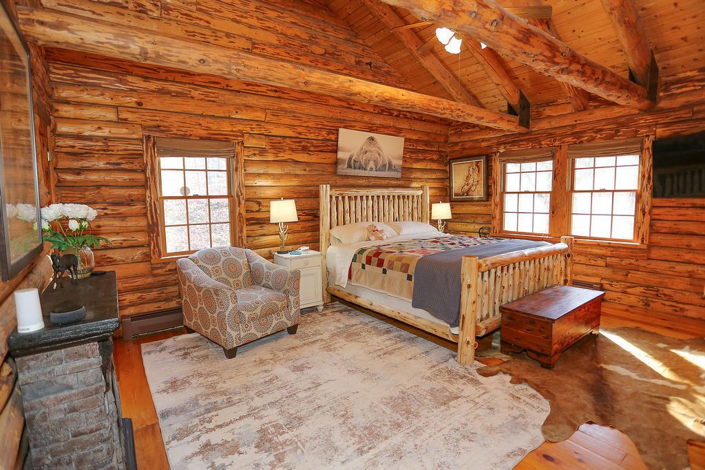 Photo of Bedroom in Northville
