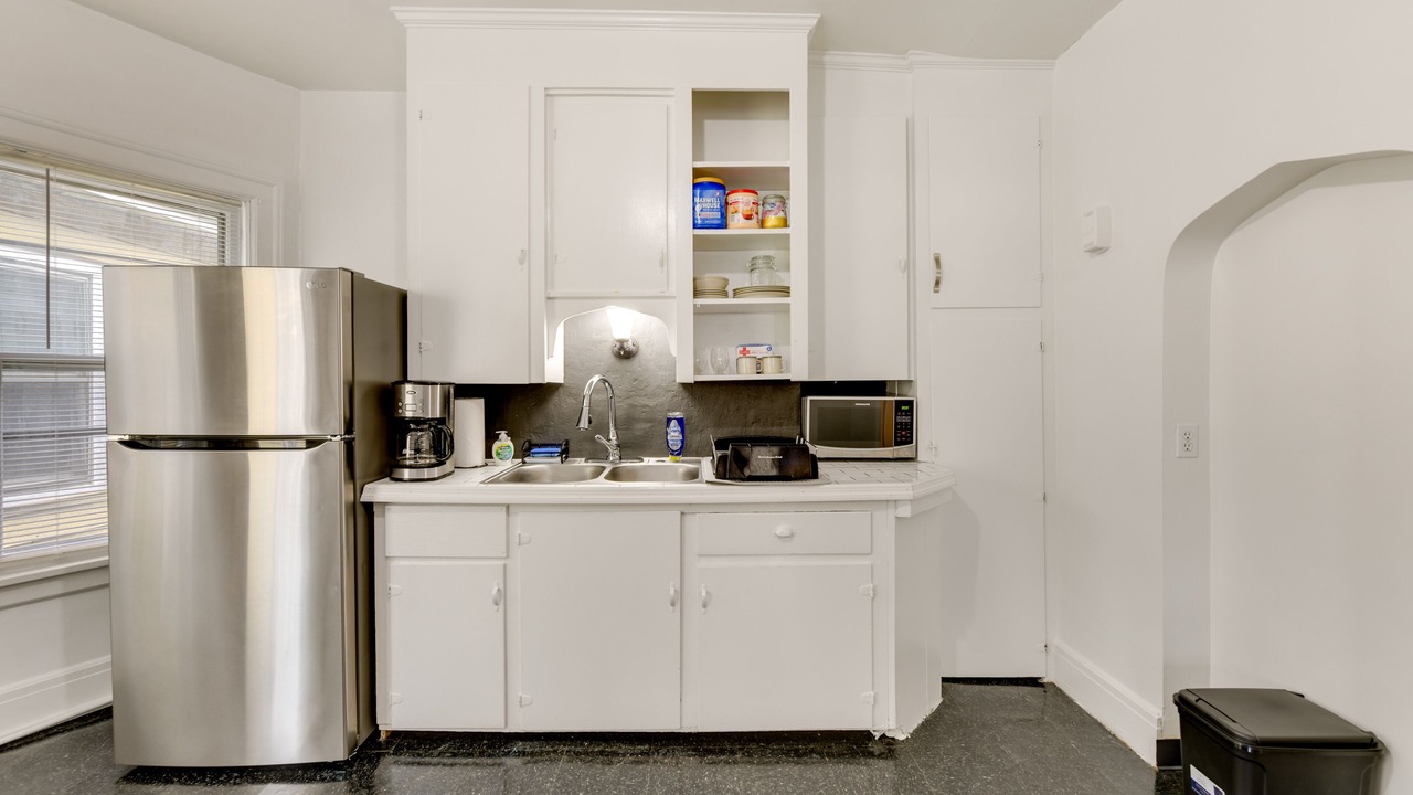 Photo of Kitchen in Front Park