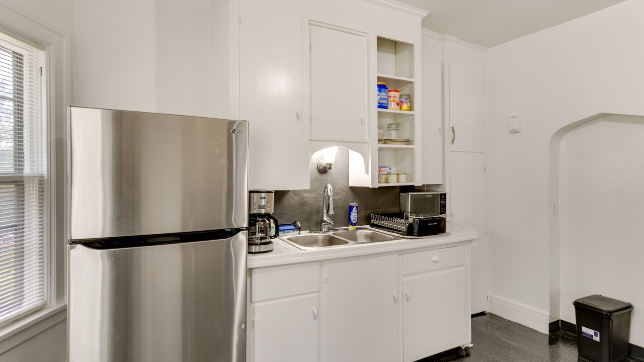 Photo of Kitchen in Front Park