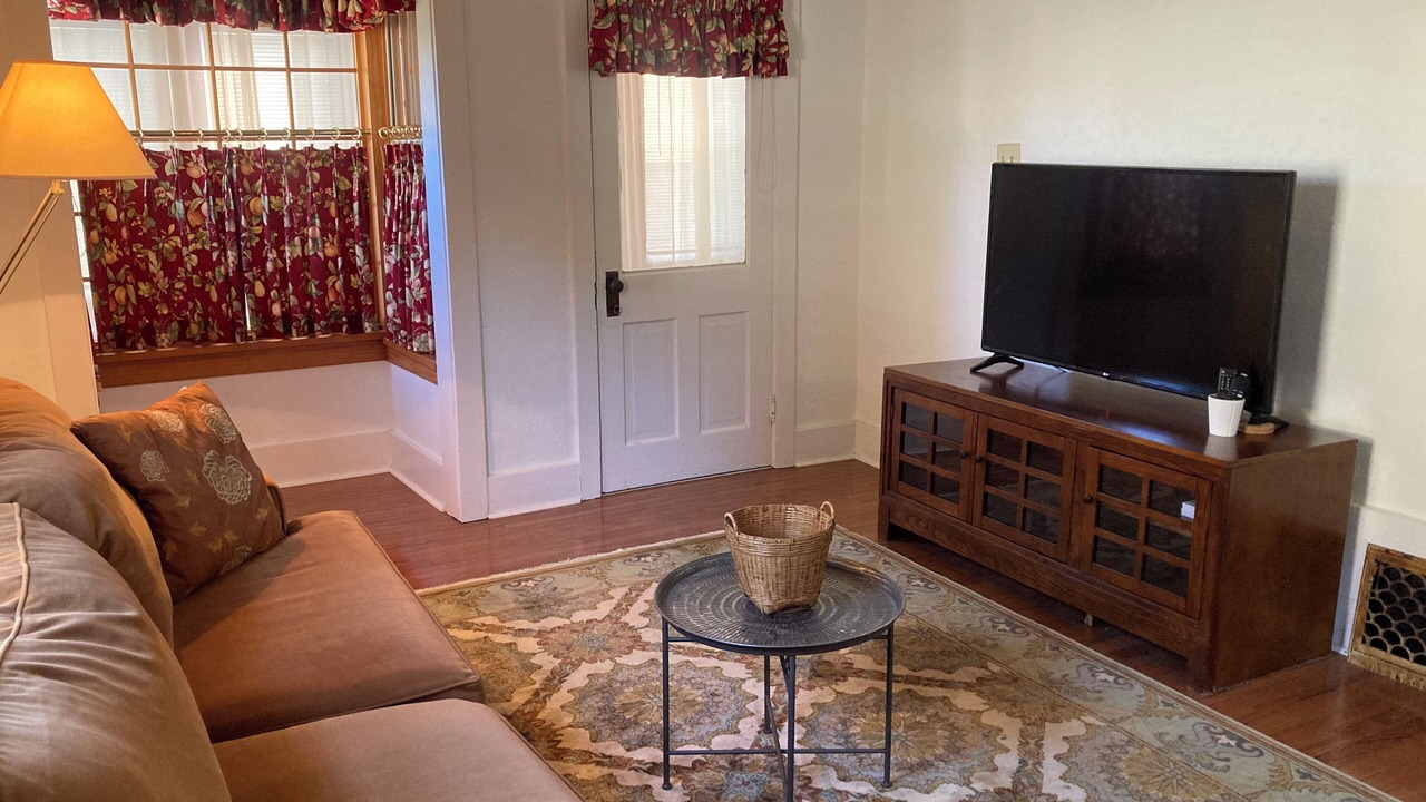 Photo of Bedroom in Yorkville