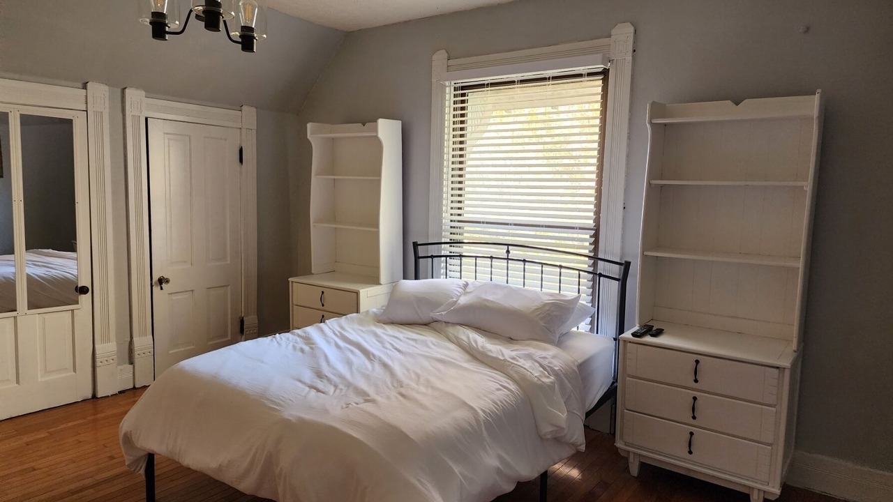 Photo of Bedroom in Lafayette