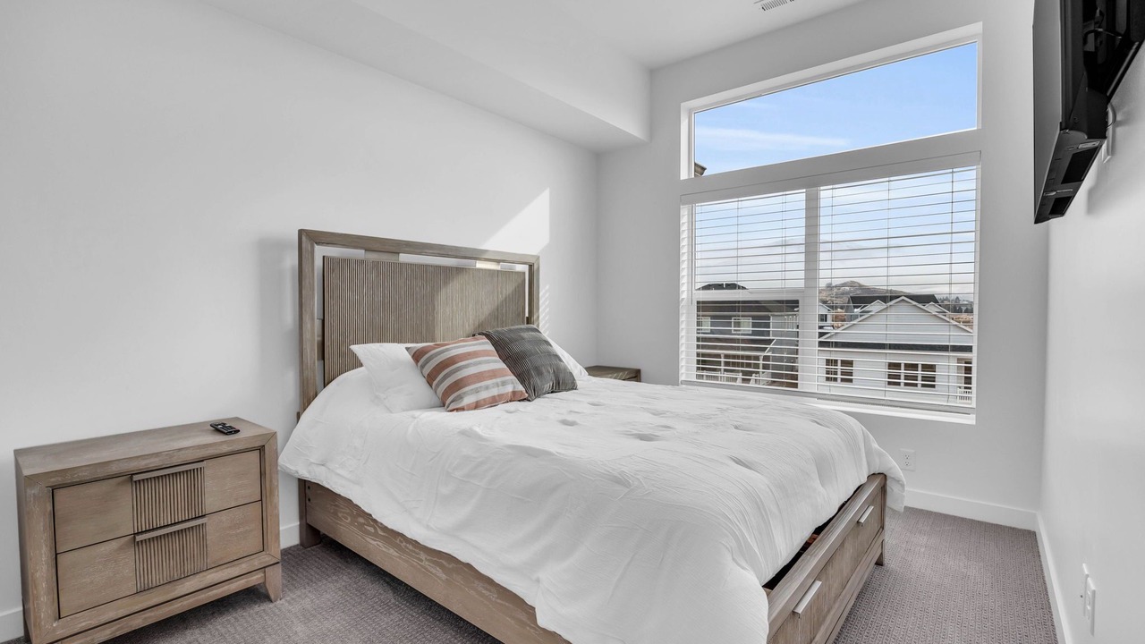 Photo of Bedroom in Mountain Green