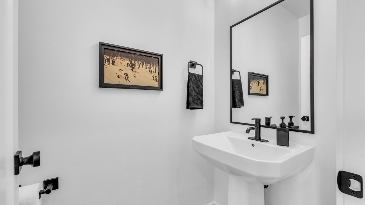 Photo of Bathroom in Mountain Green