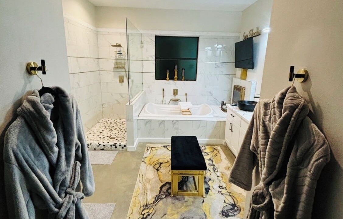 Photo of Bathroom in Baker