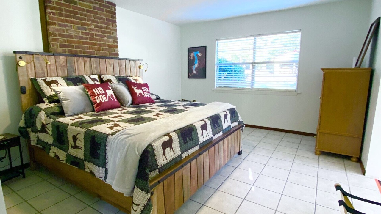 Photo of Bedroom in Hatton