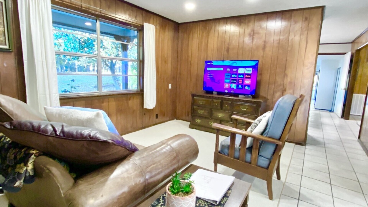 Photo of Livingroom in Hatton