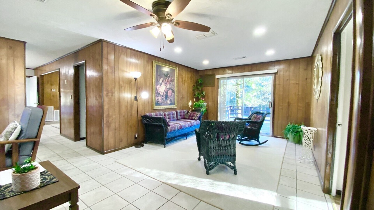 Photo of Others in Hatton