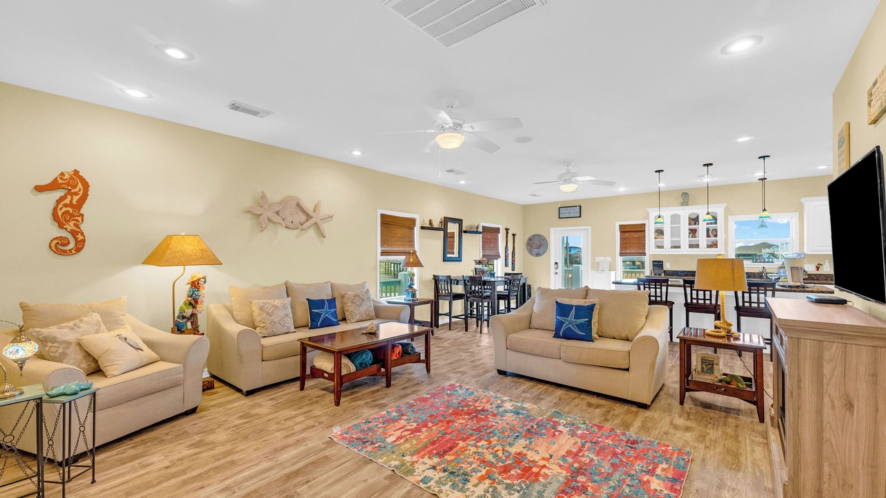 Photo of Bedroom in Crystal Beach