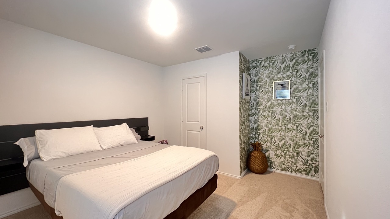 Photo of Bedroom in Forney