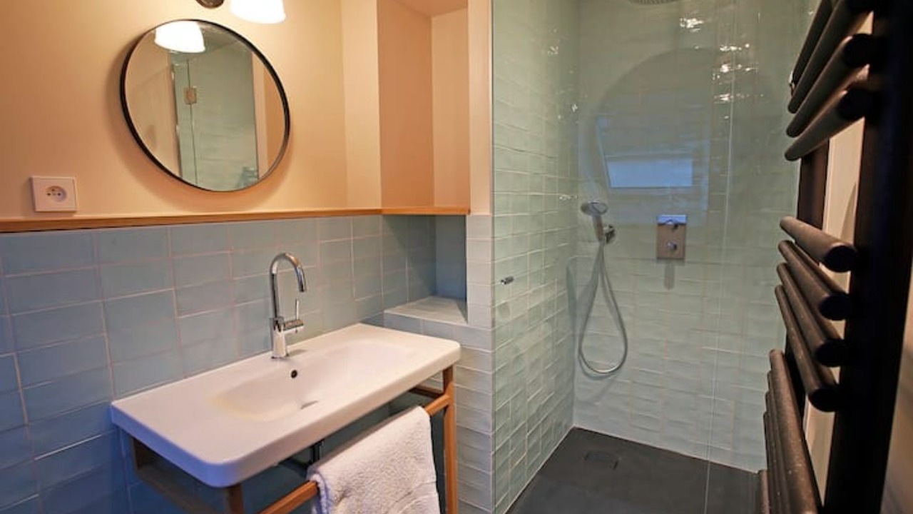 Photo of Bathroom in Larmor-Baden