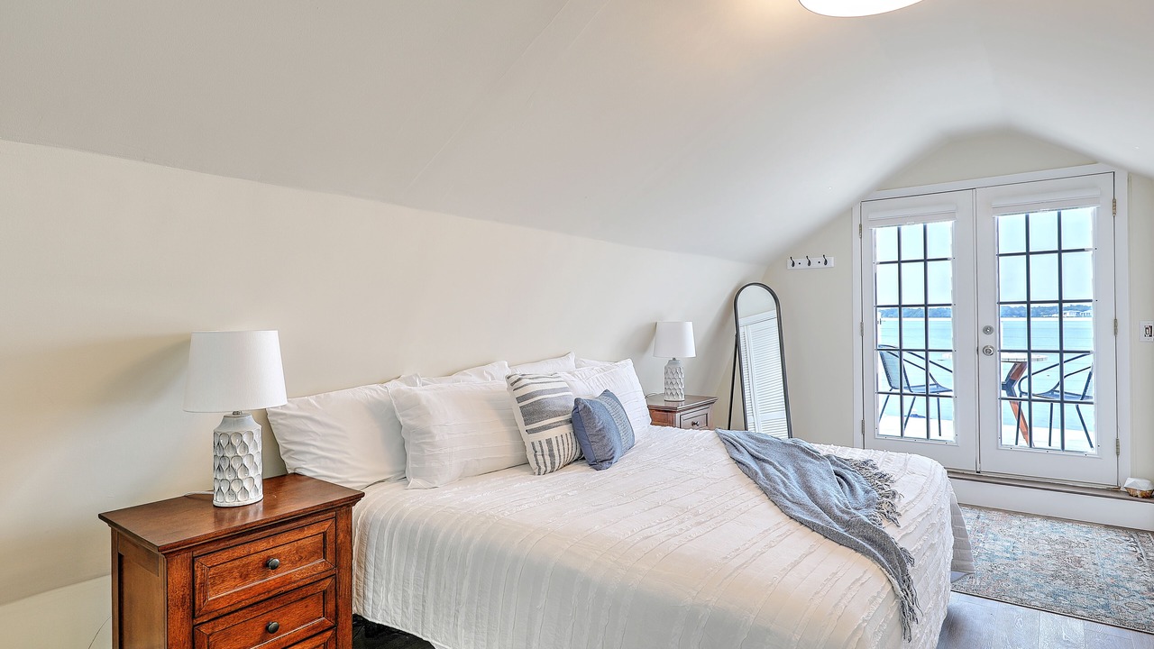 Photo of Bedroom in Riverside