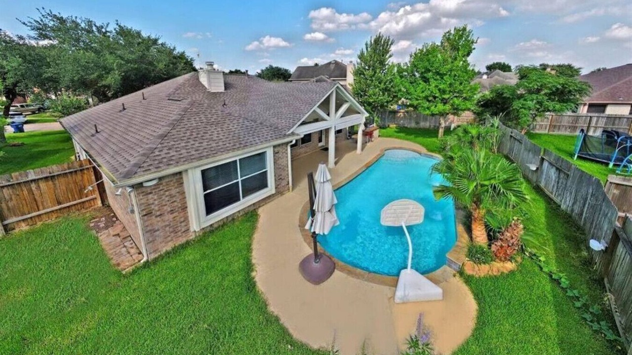 Photo of Outdoor in Clodine