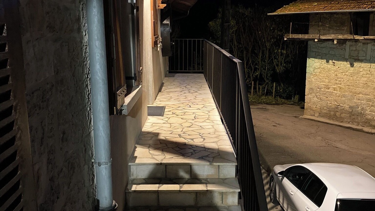 Photo of Outdoor in Boyeux-Saint-Jerome