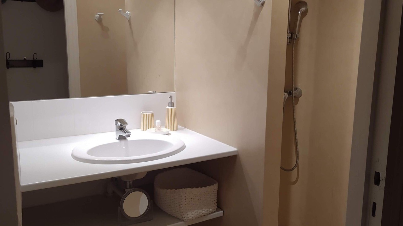Photo of Bathroom in Annebault