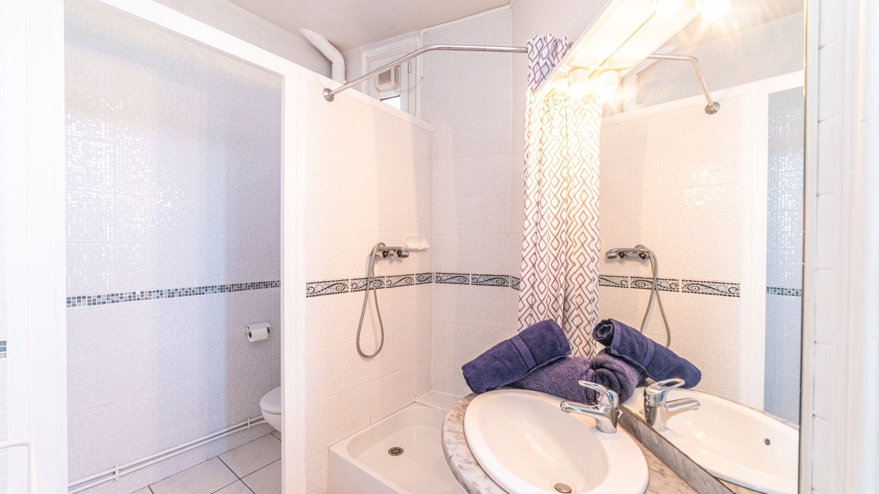 Photo of Bathroom in Neris-les-Bains