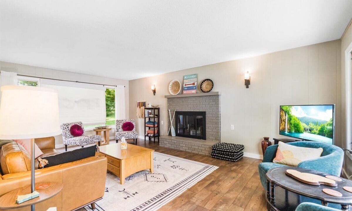 Photo of Livingroom in New London