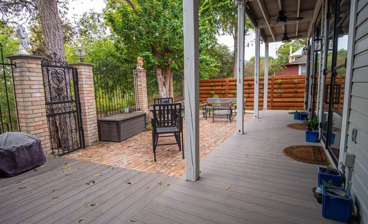 Photo of Outdoor in King William