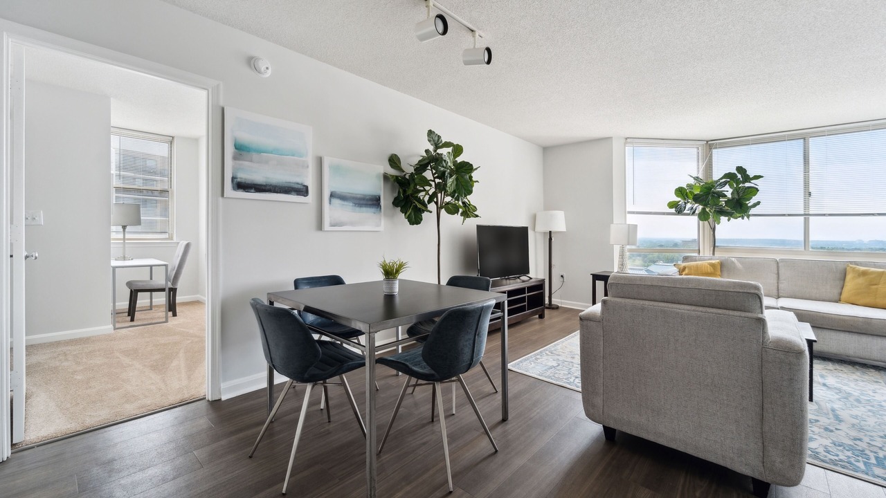 Photo of Livingroom in Ballston