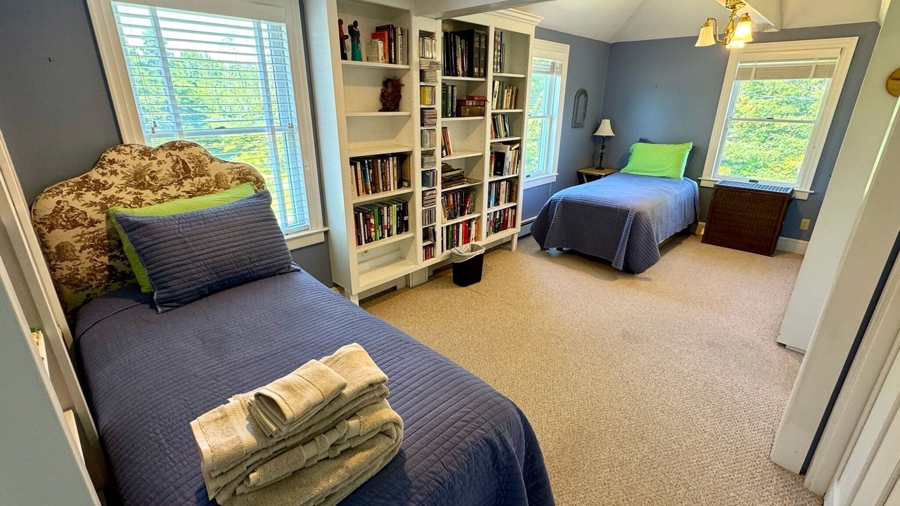 Photo of Others in Corea