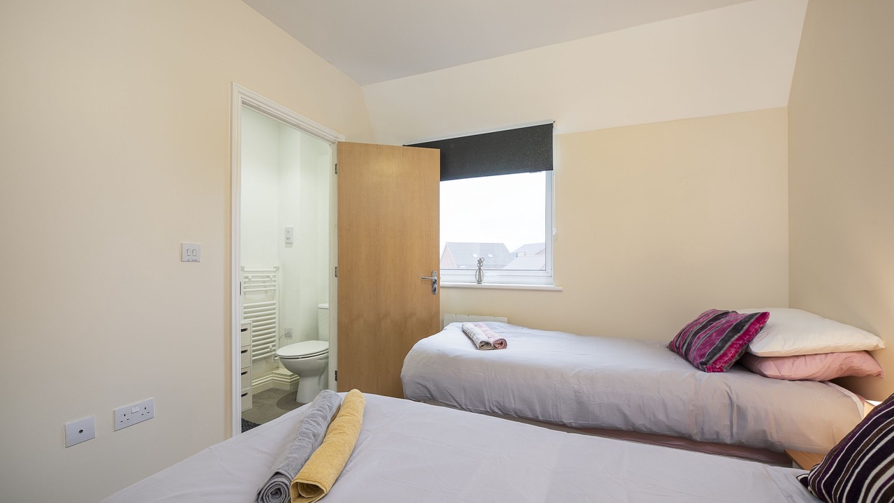 Photo of Others in Aylesbury