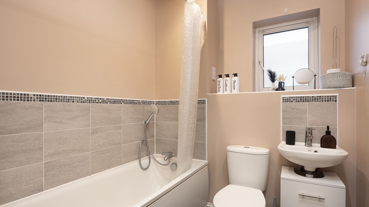 Photo of Bathroom in Aylesbury