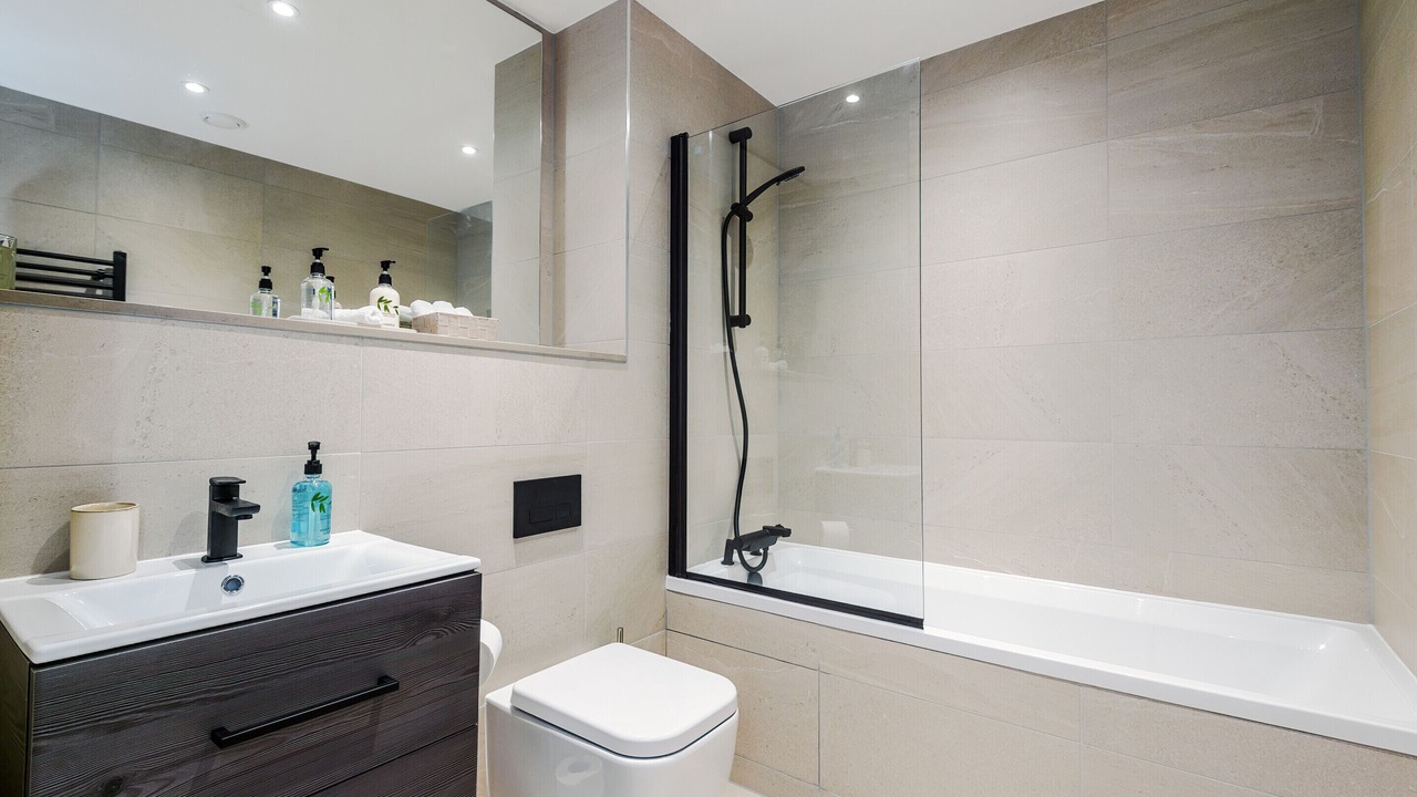 Photo of Bathroom in Stoney Middleton