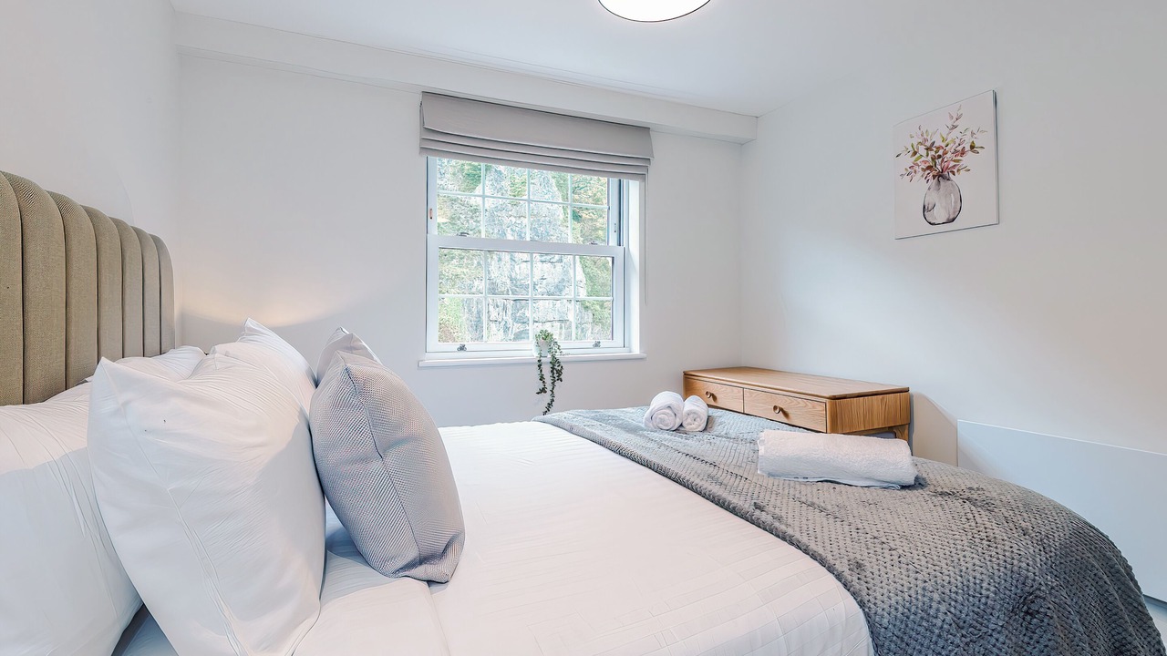 Photo of Others in Stoney Middleton