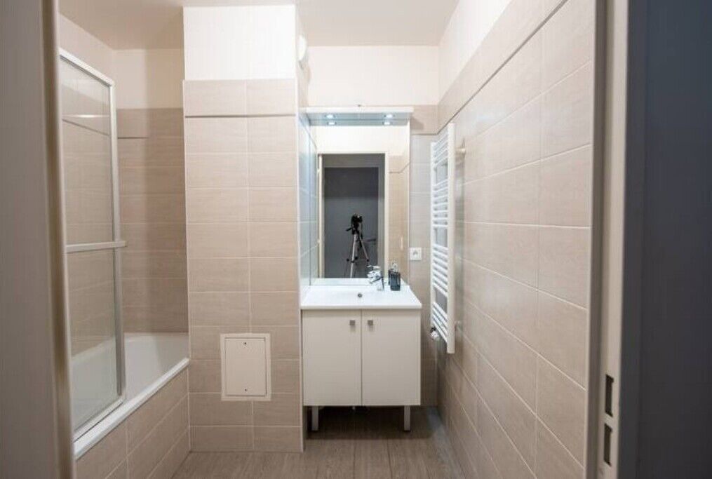 Photo of Bathroom in Center